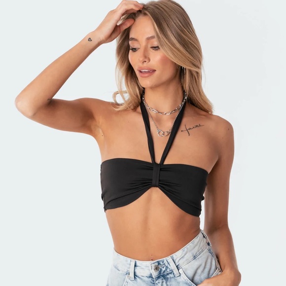 Edikted Tops - Edikted Kai Adjustable Strapless Crop Top Black